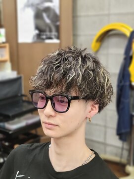 コダマ 石神井店(KODAMA) ツイストスパイラル　ツーブロック　メンズカット