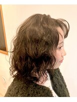 ミディアムレングス×くるくるパーマ