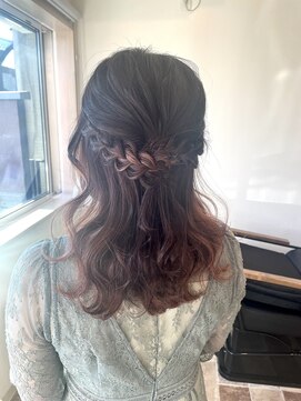 テテヘアー(tete hair) 編み込みハーフアップ（選べるヘアアレンジクーポン）