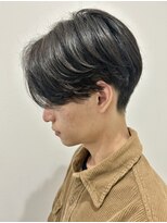 ヒュイル バイ ニアウ(Hwyl by Niau)&nbsp;メンズマッシュセンターパートスパイラルパーマニュアンスパーマ