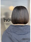 シンプルでコンパクトなミニボブ
