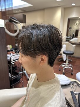 ヴェルデ(VERDE) 毛流れニュアンスパーマ