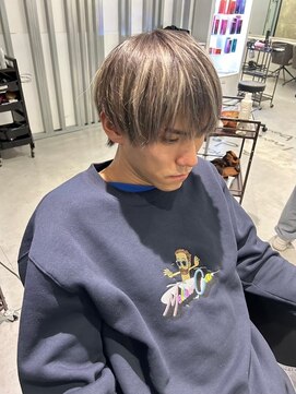 メンズサロン キング 梅田店(Men’s salon K!ng) 波巻きツイストスパイラルパーマ/フェザーパーマ/眉毛