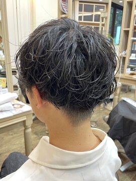 アルターリール(aL ter Rire) 韓国マッシュ/スパイキーショート/ブルーブラック[鎌取］中村