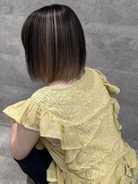 ルイス(L'wis)&nbsp;アンブレラカラー学割U24ケアブリーチ10代20代渋谷ミルクティー