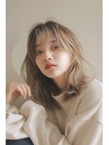 ルアナ(Luana)&nbsp;透明感シアンベージュナチュラルセミディ