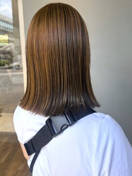 ナカオコアフュール(NAKAO COIFFURE) ミディアム ハイライト ダブルカラー ベージュカラー 艶髪