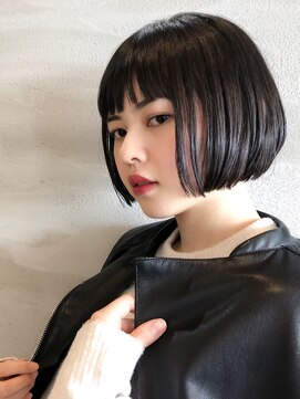 ヘアアンドビューティー クローバー(Hair&Beauty Clover) フレンチボブ/ぱっつん前髪/アッシュブラック