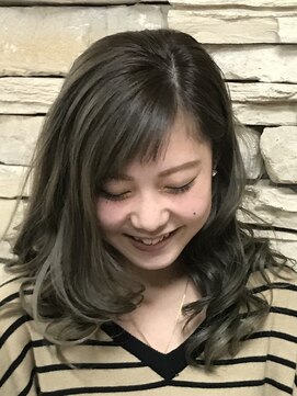 ヴォーロ レジェンダ ちょっと、レディーなゆるカール