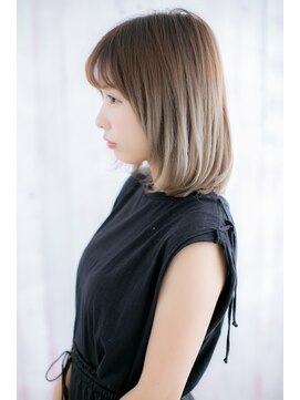 ミック ヘアアンドビューティー 大山店(miq  Hair&Beauty) シンプルナチュラルミディのグラデーションカラー