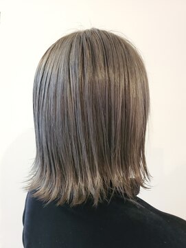 ククル ヘアー(cucule Hair) 京都・大宮cuculehair　シルバーグレージュ