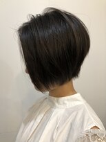 パウダーテラ(Powder tera)&nbsp;ナチュラル前下がりショートボブ