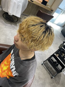 クオル 立川(QOL) 波巻き ブリーチパーマ