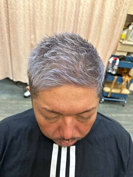 銀座マツナガ 浅草店 【大人気】シルバーアッシュメンズツーブロックショート