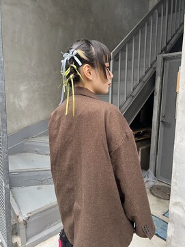 ビビト(bibito) bibito リボンアレンジ　ヘアセット　タイトヘア　韓国ヘア