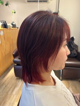 ココミ(kokomi) ピンクインナーウルフカット