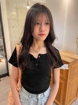 リタ(LITA) 【LITA】グレージュカラー　レイヤーロング  ◇奥村