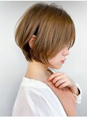 耳掛けしやすい大人かわいいボブヘアー
