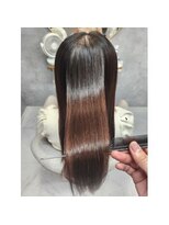 フィーバイカルフール 草加店(Fee by carrefour) 【髪質改善】ストレート／バブルエステ／艶髪