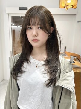 オーリーエトワ 御器所(oorry.etwa) 韓国風レイヤー　ハッシュカット