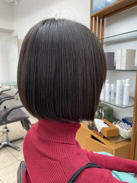 シェイプガーデンカメアリ(SHAPE GARDEN kameari) かわいい前下がりボブ