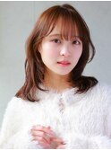 上品なまろやかマロンベージュ×ミディアムレイヤー