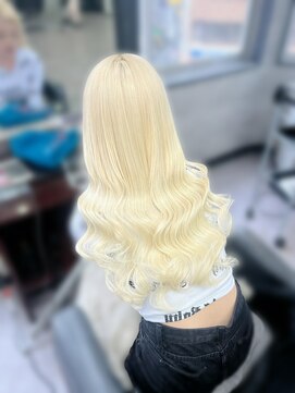 ビゼ 梅田(BIZE) ブリーチWカラーー＋最高級シールエクステ★