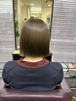 ルトワ(Lutowa)&nbsp;ぱっつん外ハネ