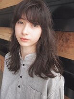 コス(kos) ゆるいけど動きのあるレイヤーパーマ