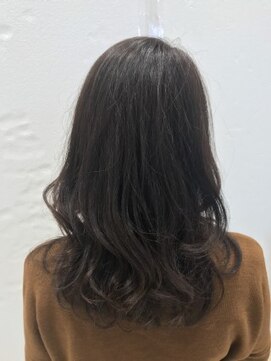 クアトログランシュ ひたちなか店(QUATRO×GranCieux) 透明感グレージュ☆