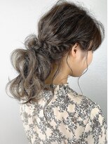 リアラバイアルティナ 船橋店(Liara by artina)&nbsp;グレージュ×ローポニー[Liara船橋]