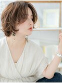 アシンメトリー外国人風小顔ゆるふわショートh2越谷20代30代40代
