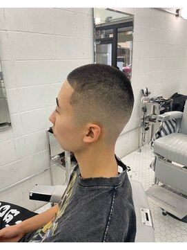 ウェルネス(Wellness) スキンフェード