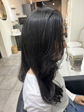 カフカ(CAFCA) レイヤーカット