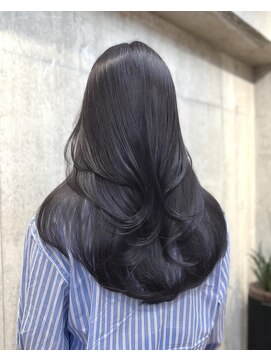 サイン 渋谷(SIGN) ザクザクレイヤーカット巻き方簡単ミディアムロング韓国表参道