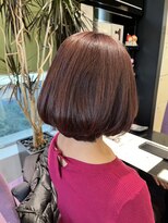 オート ボーテ カリッタ 名古屋(HAUTE BEAUTE CARITTA)&nbsp;マゼンタピンクのボブスタイル