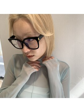 ビューバイネオリーブ 用賀店(Beau'r by neolive) カールセミディシアーカラーレイヤーカット《用賀》