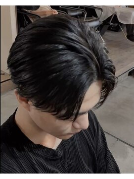 オーバー 町田店(OVER) 毛流れパーマ