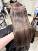 エスト 小倉(est)&nbsp;ベージュハイライト/ブリーチ/ロング/髪質改善トリートメント