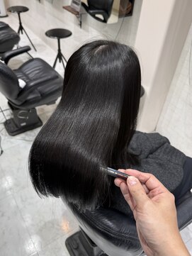 サロンドボーテキリコ(SALON DE BEAUTE KIRIKO) ミディアム × プレミアムメテオカラー