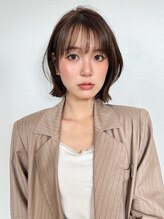 ファナ(fha-na) ☆切りっぱなしスタイル ミディアムレイヤー☆