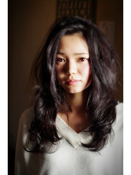 デザイナーズヘアー ラグジス(Designers hair LUXIS) ～【LUXIS】～『小顔効果』と『かきあげ風』重軽ロング♪