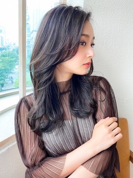 アフロート ディル(AFLOAT D'L) 【AFLOAT 晃輔】20代30代大人可愛い センターパート 髪質改善