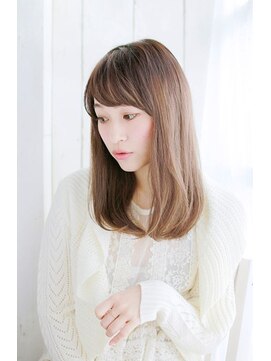 プティルカ(PutiLuca D.C.) 大人っぽい透けバングの内巻きワンカール