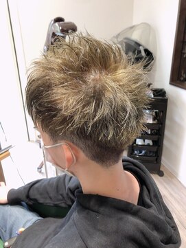 ヘアーサロンブラン(hair salon blanc) スモーキーアッシュ