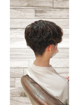 アクアヴィタエ(Aqua vitae) 20代、30代メンズパーマ