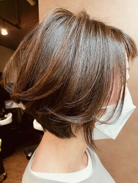 ヘアメイクマナ(hair make MANA) 大人ショートボブ