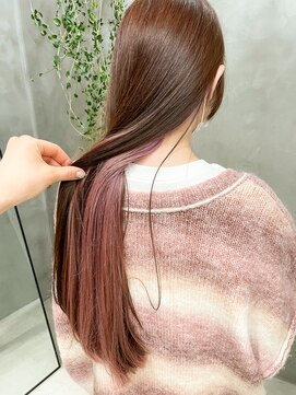 テトヘアー(teto hair) インナーカラー　ピンクカラー　ツートーン　薄ピンク　ロング