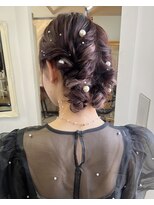 ラビリンス(Labyrinth) 可愛いすぎない大人めツインアレンジ