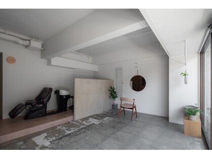 トウ(TOU)の写真